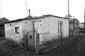 In 1954, there were still numerous precarious flats in barracks