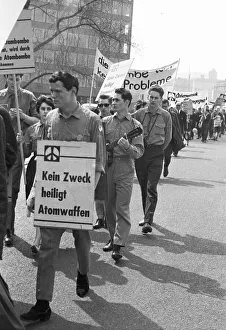 The 1962 Easter march, here the Easter march Ruhr 62 on 21