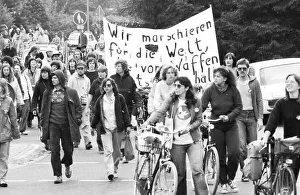 The 1981 Peace March from Copenhagen to Paris reached the cities of Coesfeld (D) and Deurne (NL) on its way