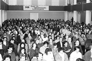 The 1990 DGB Conference for Foreigners advocated a humane law on foreigners