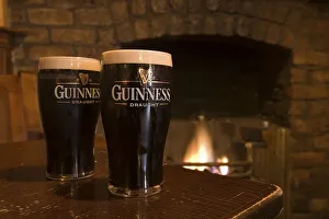 2 pints of Guinness, black Irish stout