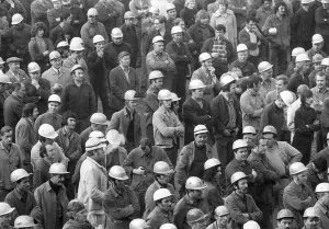 2000 steelworkers of the Henrichshuette in Hattingen demonstrated on 29
