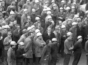2000 steelworkers of the Henrichshuette in Hattingen demonstrated on 29