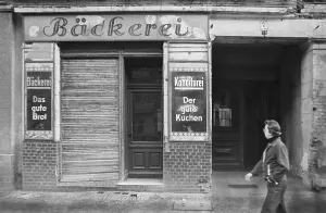 29/09/1983 GDR East Berlin district of Prenzlauer Berg