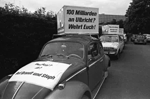 The 2nd meeting of Chancellor Willy Brandt with GDR MP Willi Stoph on 21 May 1971 in Kassel was accompanied by a large