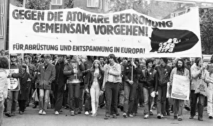 More than 300, 000 people attended the largest peace demonstration in Germany up to that time in Bonn's Hofgarten