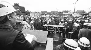3000 steelworkers at the Peine-Salzgitter steelworks took to the streets in 1982 to protest out of concern for their