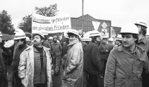 3000 steelworkers at the Peine-Salzgitter steelworks took to the streets in 1982 to protest out of concern for their