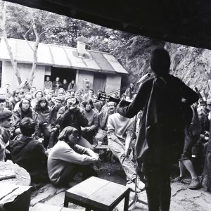Here the 3rd Festival for Chanson and Folklore on 26