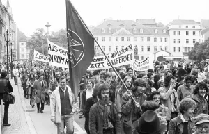 More than 40, 000 supporters of the peace movement gathered for a demonstration for disarmament in Bonn