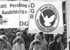 About 7000 supporters of the peace movement demonstrated against new nuclear missiles
