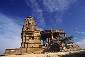 Abounded Shiva temple near Barmer