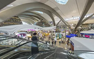 Abu Dhabi Airport, Zayed International Airport with passengers