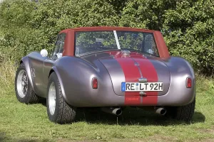 AC Cobra 427