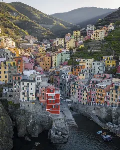 Aerial view, colourful houses, Manarola