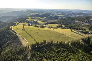 Aerial view, local view with distant view
