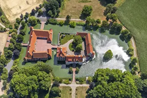 Aerial view, moated castle, house Borg