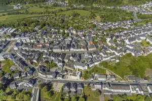 Category Cities DE Prints: Aerial view, old town, city centre view