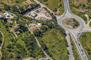 Aerial view, roundabout Carrer Major