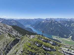 Aerial view, summit of the Unnuetz