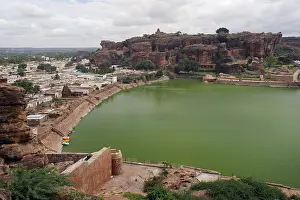 Agastyatirtha tank, Badami fort