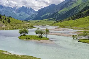 Aksu or Saryjaz River, Issyk Kul Region