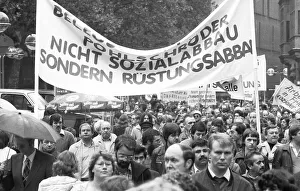 All individual trade unions in the DGB demonstrated together with about 50