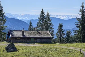 Alpine hut of the Schonfeldalmen