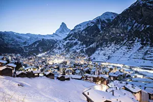 Amazing view of Matterhorn peak from Zermatt