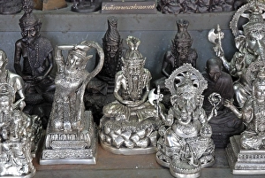 Framed Print : Amulet market, Bangkok, Thailand, Asia