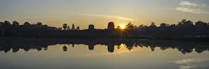 Framed Print : Angkor Wat, sunrise, Angkor, UNESCO World Heritage Site