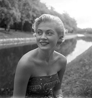 Anita Ekberg. Born 29 September 1931, died 11 January 2015. Swedish actress. When the picture is taken, she has won the Miss Sweden beauty contest on August 24, 1951