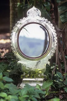Aranmula kannadi metal mirror, Kerala, India, Asia