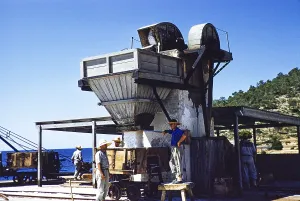 Arbeiter in der Salzproduktion, Salinera de Sa Canal, Ibiza, Balearen, Spanien in den 1950er Jahren