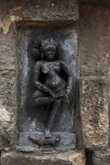 Architecture, chousath (sixty four) yoginis temple