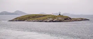 Arctic Circle Globe, Vikingen Island