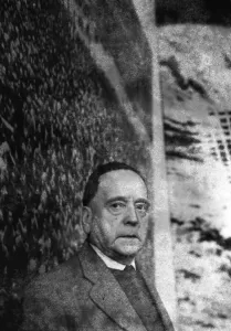 The artist and inventor of political photomontage John Haertfield at an exhibition of his works in 1964 in East Berlin