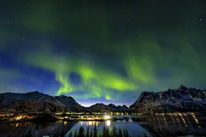Aurora Borealis, northern lights above Laupstad
