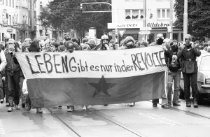 Autonomous groups of the left scene occupied an empty factory (Bo-Fabrik)
