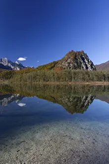 Autumn mood at lake Almsee, Gruenau