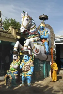 Ayyanar in sri villayuthamudaiya ayyanar temple in Kochadai