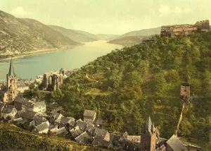 Bacharach and the ruins of Stahleck Castle