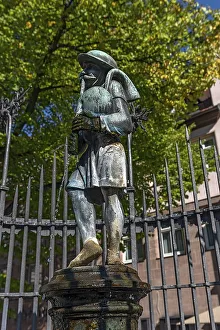 Bagpipe fountain, design 16th century
