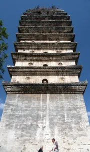 The Bai-style Dongsi Ta or East Pagoda dates originally from the Tang Dynasty (618 - 907)