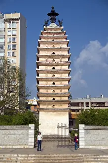 The Bai-style Xisi Ta or West Pagoda dates originally from the Tang Dynasty (618 - 907)