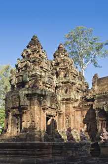 Banteay Srei temple, Banteay Srey