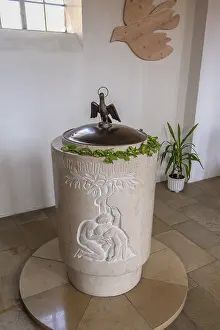 Category Historic EN Prints: Baptismal font with relief, tree