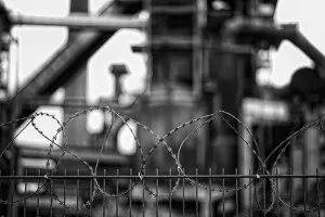 Barbed wire fence, former Phoenix West steelworks