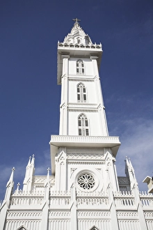 Basilica of Our Lady of Dolours with three tower front tower 146 ft high and rear Bible tower 260 feet high church has 15 Altars built in 1940, Thrissur, Kerala, India, Asia