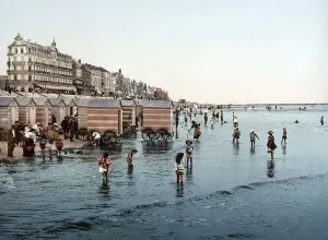 Bathers on the beach of Blankenberghe